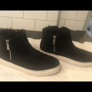 JSlides POPPY Black Nubuck